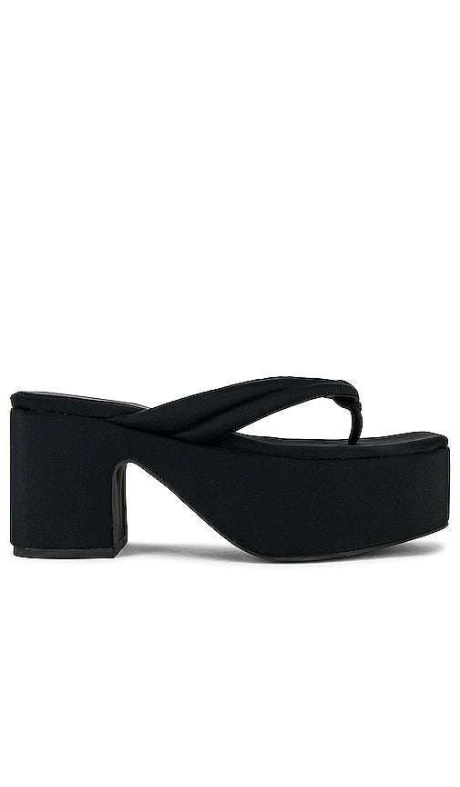 RAYE Dall Platform Sandal in Black - Sandale à plateforme RAYE Dall en noir - RAYE Dall 黑色厚底凉鞋 - RAYE Dall Plateausandale in Schwarz - RAYE DALL 플랫폼 샌들블랙 색상 - Sandalo con plateau RAYE Dall in nero