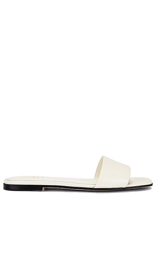 RAYE Hillie Sandal in Ivory - Sandale RAYE Hillie en ivoire - RAYE Hillie 象牙色凉鞋 - RAYE Hillie Sandale in Elfenbein - RAYE 힐리 샌들 - Sandalo RAYE Hillie in avorio