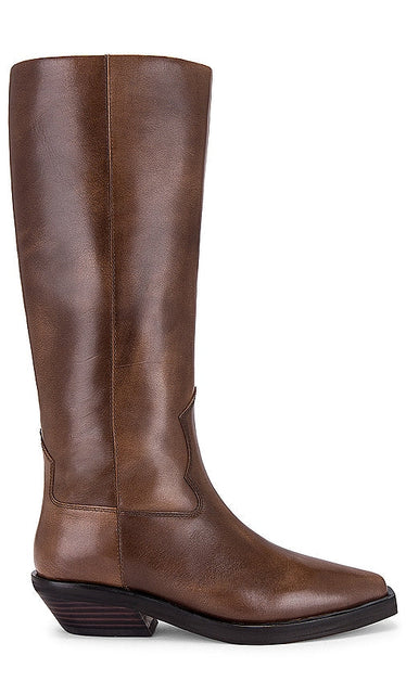 RAYE Kalispell Boot in Chocolate - Botte RAYE Kalispell en chocolat - RAYE Kalispell 巧克力色靴子 - RAYE Kalispell Stiefel in Schokolade - RAYE Kalispell 부츠 초콜릿 색상 - Stivale Kalispell RAYE in cioccolato