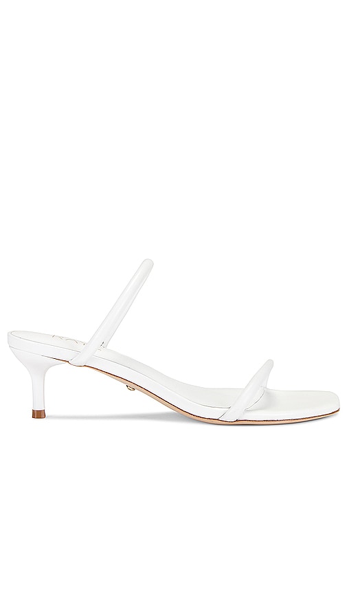 RAYE Rene Sandal in White - RAYE Rene Sandale en Blanc - RAYE Rene 白色凉鞋 - RAYE Rene Sandale in Weiß - RAYE Rene 샌들 화이트 색상 - Sandalo RAYE Rene in bianco