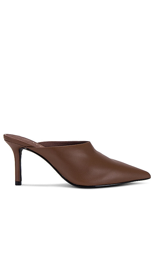 RAYE Sven Mule in Brown - Mules RAYE Sven en marron - RAYE Sven 棕色穆勒鞋 - RAYE Sven Mule in Braun - RAYE Sven 뮬 브라운 색상 - RAYE Sven Mule in marrone