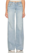RE/DONE Mid Rise Wide Leg in Blue - RE/DONE Jambe large taille mi-haute en bleu - RE/DONE 蓝色中腰阔腿裤 - RE/DONE Mid Rise Wide Leg in Blau - RE/DONE 미드 라이즈 와이드 레그 블루 색상 - RE/DONE Gamba larga a vita media in blu