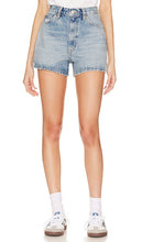 RE/DONE Originals The Midi Short in Blue - Short mi-long RE/DONE Originals en bleu - RE/DONE Originals 蓝色中长短裤 - RE/DONE Originals Die Midi-Shorts in Blau - RE/DONE Originals 미디 쇼츠 블루 색상 - RE/DONE Originals il pantaloncino midi in blu
