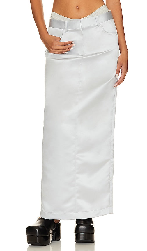 REVOLVE x Paatiff Low Rise Jewel Skirt in Grey - REVOLVE x Paatiff Jupe taille basse à bijoux en Gris - REVOLVE x Paatiff 灰色低腰宝石半身裙 - REVOLVE x Paatiff Low Rise Jewel Rock in Grau - REVOLVE x Paatiff 로우 라이즈 쥬얼 스커트 in 그레이 - Gonna gioiello a vita bassa REVOLVE x Paatiff in grigio