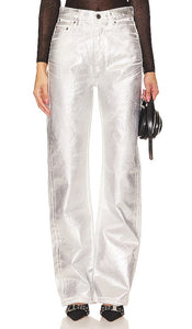 ROTATE Coated Denim Pant in Metallic Silver - Pantalon en denim enduit ROTATE en argent métallisé - 金属银 ROTATE 涂层牛仔长裤 - Beschichtete Jeanshose von ROTATE in Metallic-Silber - ROTATE 코팅 데님 팬츠 - Pantaloni in denim rivestito ROTATE in argento metallizzato