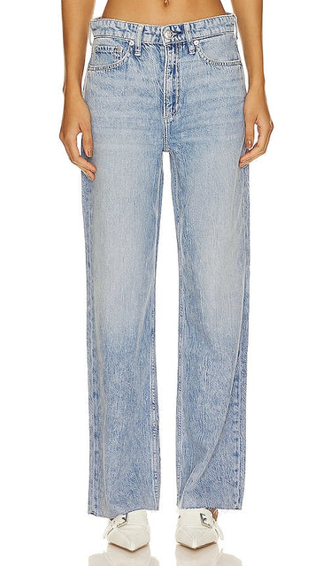 Rag & Bone Featherweight Logan Straight Leg in Blue - Rag & Bone Logan poids plume, jambe droite, bleu - Rag & Bone 羽量级 Logan 蓝色直腿裤 - Rag & Bone Featherweight Logan Straight Leg in Blau - Rag & Bone 페더웨이트 로건 스트레이트 레그 블루 색상 - Gamba dritta Logan leggerissima Rag & Bone in blu