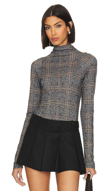 Rag & Bone Shaw Paneled Long Sleeve in Black - Rag & Bone - Shaw - Manches longues à empiècements - Noir - Rag & Bone Shaw 黑色拼接长袖 - Rag & Bone Shaw-Panel-Langarmshirt in Schwarz - Rag & Bone Shaw 패널 긴팔 블랙 색상 - Manica lunga con pannelli Rag & Bone Shaw in nero