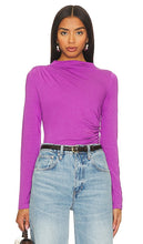 Rails Joelle Top in Purple - Haut Rails Joelle en violet - Rails Joelle 紫色上衣 - Rails Joelle Top in Lila - Rails Joelle 탑 - Top Joelle con rotaie in viola