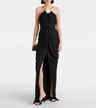 Rasario Floral-appliqué chiffon gown