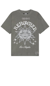 Renowned Astrology & The Sun Tee in Grey - Astrologie renommée et t-shirt Soleil en gris - 著名的占星学和灰色太阳 T 恤 - Renommiertes Astrologie- und Sonnen-T-Shirt in Grau - Celebrated Astrology & The Sun 티셔츠 그레이 색상 - Maglietta Astrology & The Sun in grigio