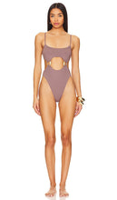 Riot Swim Bora One Piece in Taupe - Riot Swim Bora une pièce en taupe - Riot Swim Bora One Pie 灰褐色 - Riot Swim Bora Einteiler in Taupe - Riot Swim BORA 원피스 - Costume intero Riot Swim Bora in tortora