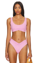 Riot Swim Pico Bikini Top in Pink - Haut de bikini Riot Swim Pico en rose - Riot Swim 粉色 Pico 比基尼上衣 - Riot Swim Pico Bikinioberteil in Rosa - Riot Swim Pico 비키니 탑 - Top bikini Riot Swim Pico in rosa