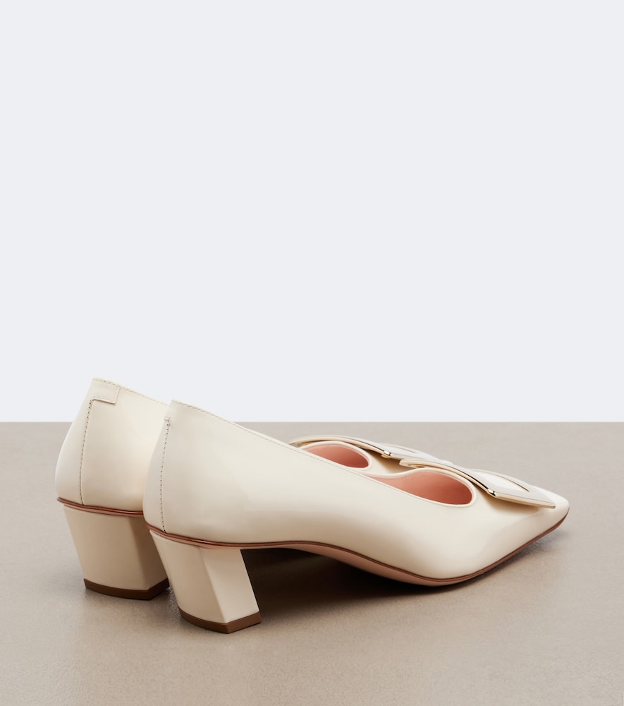 Roger Vivier Belle Vivier patent leather pumps - White Mid Heel Pumps