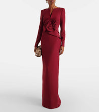Roland Mouret Floral-appliqu√É¬© cr√É¬™pe gown