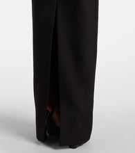 Roland Mouret Floral-appliqu√É¬© cr√É¬™pe gown
