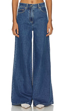 Ronny Kobo Ronnys 70s Flare in Blue - Ronny Kobo Ronnys Flare Années 70 en Bleu - Ronny Kobo Ronnys 70 年代蓝色耀斑 - Ronny Kobo Ronnys 70er-Jahre-Flare in Blau - Ronny Kobo Ronnys 70s 플레어 블루 색상 - Ronny Kobo Ronnys Flare anni '70 in blu