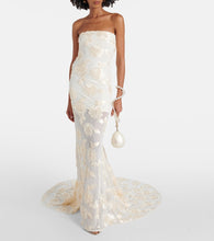 Rotate Bridal Alberty floral-appliqu√É¬© mesh gown