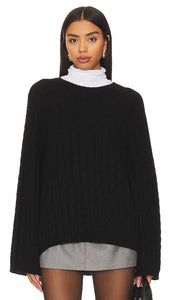Rue Sophie Crewneck Cable Sweater in Black - Rue Sophie Pull torsadé à col rond en noir - Rue Sophie 黑色圆领绞花毛衣 - Rue Sophie Pullover mit Rundhalsausschnitt und Zopfmuster in Schwarz - Rue Sophie 크루넥 케이블 스웨터블랙 색상 - Maglione a trecce girocollo Rue Sophie in nero