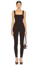 SANS FAFF Sabrina Sleeveless Enviro Rib Catsuit in Brown - SANS FAFF Sabrina Combinaison côtelée Enviro sans manches en marron - SANS FAFF Sabrina 无袖 Enviro 罗纹连身裤（棕色） - SANS FAFF Sabrina Ärmelloser Enviro Rib Catsuit in Braun - SANS FAFF Sabrina 민소매 Enviro 립 캣수트 브라운 색상 - SANS FAFF Sabrina Catsuit Enviro Rib senza maniche in marrone