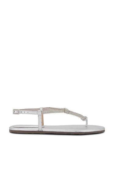 Schutz Treasure Sandal in Metallic Silver, grey | Prata Flat Sandals for Women