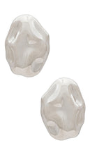 SENIA Willow Earring in Metallic Silver