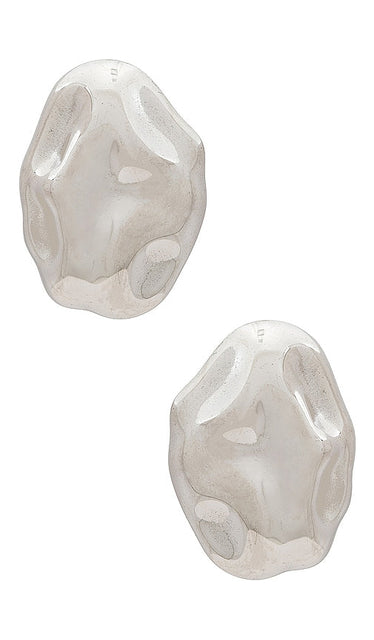 SENIA Willow Earring in Metallic Silver