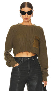 SER.O.YA Mid Cropped Devin Sweater in Army - SE.O.YA - Pull Devin mi-court en militaire - SER.O.YA 军色 Devin 中短毛衣 - SER.O.YA Mid-Cropped Devin Pullover in Army - SER.O.YA 미드 크롭 데빈 스웨터 - SER.O.YA Maglione Devin a taglio medio in stile militare