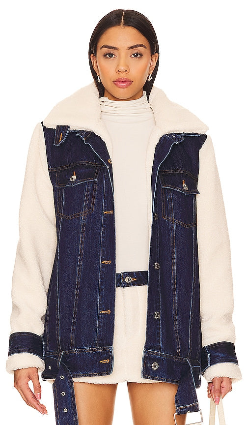 SER.O.YA Mink Jacket in Blue - Veste en vison SE.O.YA en bleu - SER.O.YA 蓝色貂皮夹克 - SER.O.YA Nerzjacke in Blau - SER.O.YA 밍크 자켓 블루 색상 - Giacca di visone SER.O.YA in blu
