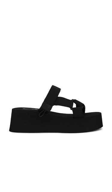 Seychelles Skip To Me Sandal in Black | Black Platform Sandals for Women