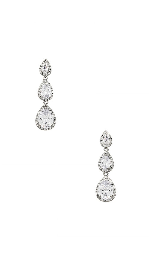 SHASHI Avery Earrings in Metallic Silver