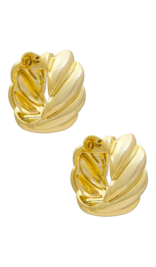 SHASHI Brigitte Hoop in Metallic Gold