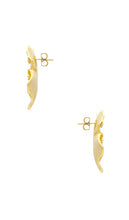 SHASHI Iys Earring in Metallic Gold