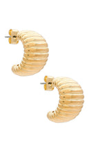 SHASHI Julija Hoop in Metallic Gold