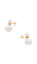 SHASHI Sydney Earrings in Ivory