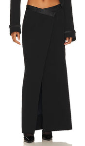 SIMKHAI Clarisse Overlap Maxi Skirt in Black - SIMKHAI - Jupe longue à chevauchement Clarisse en noir - SIMKHAI Clarisse 黑色重叠超长裙 - SIMKHAI Clarisse Overlap-Maxirock in Schwarz - SIMKHAI 클라리스 오버랩 맥시 스커트블랙 색상 - Gonna lunga SIMKHAI Clarisse sovrapposta in nero