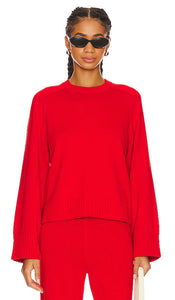 SIMKHAI Raglan Crewneck Sweater in Red - SIMKHAI Pull raglan à col rond en rouge - SIMKHAI 红色插肩圆领毛衣 - SIMKHAI Raglan-Pullover mit Rundhalsausschnitt in Rot - SIMKHAI 래글런 크루넥 스웨터레드 색상 - Maglione girocollo raglan SIMKHAI in rosso
