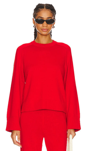 SIMKHAI Raglan Crewneck Sweater in Red - SIMKHAI Pull raglan à col rond en rouge - SIMKHAI 红色插肩圆领毛衣 - SIMKHAI Raglan-Pullover mit Rundhalsausschnitt in Rot - SIMKHAI 래글런 크루넥 스웨터레드 색상 - Maglione girocollo raglan SIMKHAI in rosso