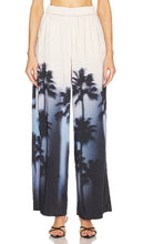 SIMKHAI Yvonne Wide Leg Pant in Cream,Blue - SIMKHAI Yvonne Pantalon large en crème, bleu - SIMKHAI Yvonne 奶油色、蓝色阔腿裤 - SIMKHAI Yvonne Hose mit weitem Bein in Creme, Blau - SIMKHAI Yvonne 와이드 레그 팬츠 in Cream,Blue - Pantaloni SIMKHAI Yvonne a gamba larga in crema, blu