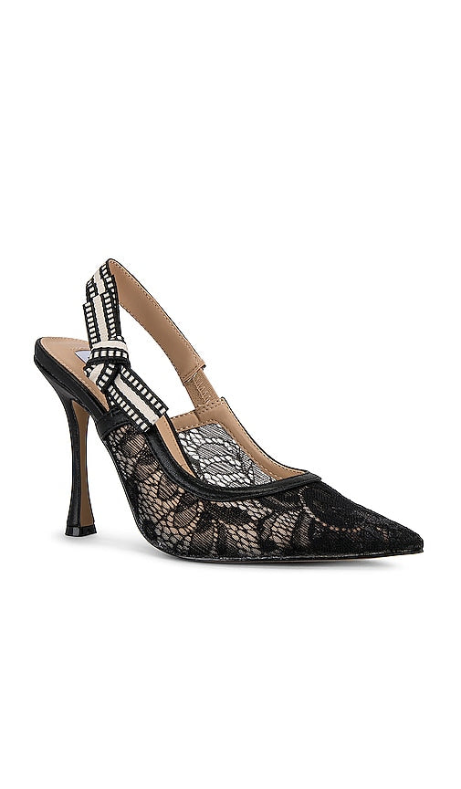 Steve Madden Bri Pump in Black