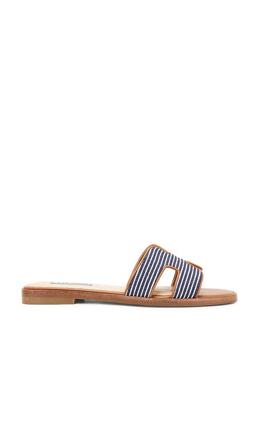 Steve Madden Hadyn Slides in Navy | Navy & White Flat Sandals for Women