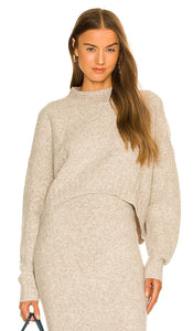 SNDYS Late Lunch Sweater in Beige - Pull SNDYS pour déjeuner tardif en beige - SNDYS 米色深午餐毛衣 - SNDYS Late Lunch Pullover in Beige - SNDYS 레이트 런치 스웨터 베이지 색상 - Maglione per il pranzo tardivo SNDYS in beige