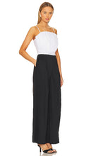 SOVERE According Jumpsuit in Black,White