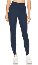 SPANX Booty Boost Active Leggings in Navy - Legging actif SPANX Booty Boost en bleu marine - 海军蓝 SPANX Booty Boost Active 打底裤 - SPANX Booty Boost Active Leggings in Marineblau - SPANX 부티 부스트 액티브 레깅스 네이비 색상 - Leggings attivi SPANX Booty Boost in blu scuro