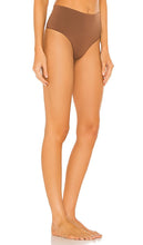 SPANX Everyday Shaping Thong in Brown
