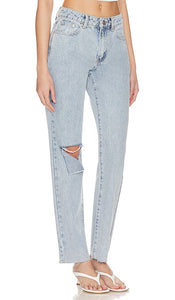 superdown Dylan Distressed Denim Jean in Blue