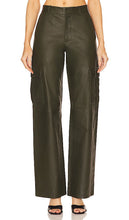 SPRWMN Baggy Low Rise Cargo Pants in Green - SPRWMN - Pantalon cargo baggy taille basse en vert - SPRWMN 绿色宽松低腰工装裤 - SPRWMN Baggy Low Rise Cargohose in Grün - SPRWMN 배기 로우라이즈 카고 팬츠 - Pantaloni cargo larghi a vita bassa SPRWMN in verde
