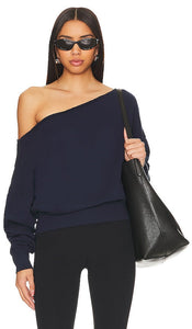 STRUT-THIS Crawford Sweatshirt in Navy - Sweat-shirt STRUT-THIS Crawford en bleu marine - STRUT-THIS Crawford 海军蓝运动衫 - STRUT-THIS Crawford Sweatshirt in Marineblau - STRUT-THIS Crawford 스웨트셔츠 색상 네이비 - Felpa STRUT-THIS Crawford in blu scuro