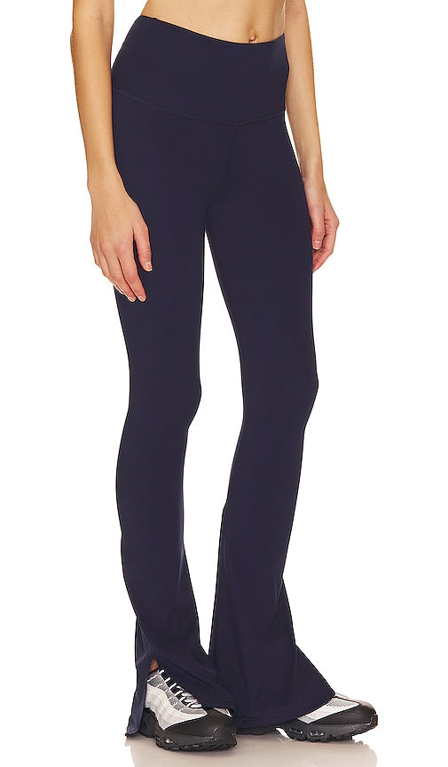 STRUT-THIS The Beau Pant in Navy