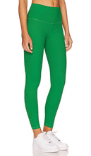 STRUT-THIS The Paz Ankle Legging in Green