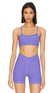 STRUT-THIS The Rocky Bra in Purple - STRUT-THIS Le soutien-gorge Rocky en violet - STRUT-THIS 紫色 Rocky 文胸 - STRUT-THIS Der Rocky-BH in Lila - STRUT-THIS 보라색 록키 브라 - STRUT-THIS Il reggiseno Rocky in viola